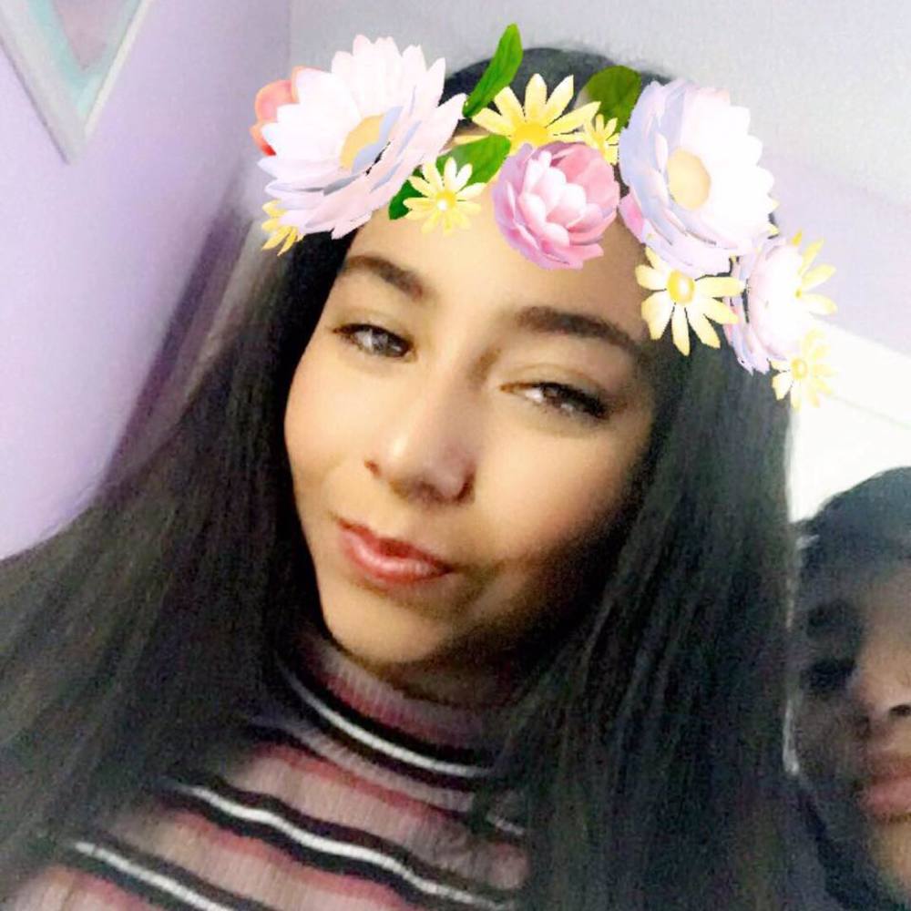 Meet your Posher, Carla